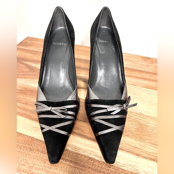 Stuart Weitzman Shoes - Stuart Weitzman, suede and leather 2 1/2 inch heels in black and pewter